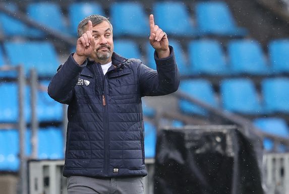 VfL-Trainer Thomas Reis hofft auf eine Antwort auf das Kiel-Spiel.