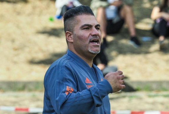 Ibrahim Ramadan ist Trainer von A-Ligist Al-Arz Libanon.