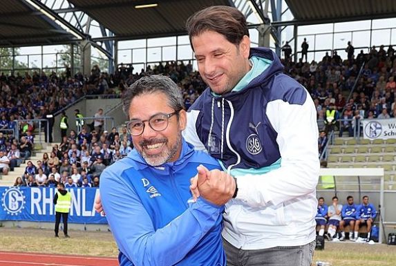 Ex-Schalke-Trainer David Wagner und der ehemalige Wattenscheid-Coach Farat Toku beim Testspiel im Sommer 2019.