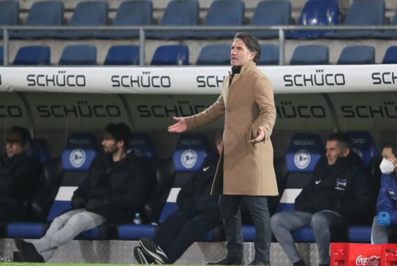 Bruno Labbadia genießt bei der Berliner Hertha laut Manager Michael Preetz weiterhin großes Vertrauen.