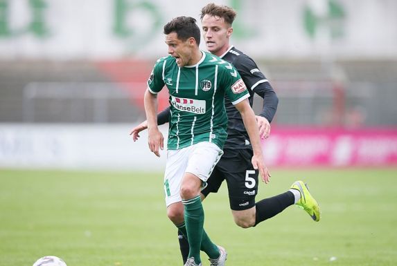 Im Hinspiel trennten sich der VfB Lübeck um Ex-Duisburger Mirko Boland (vorne) und der MSV Duisburg 1:1.