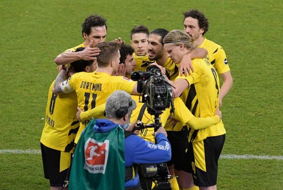 Borussia Dortmund hat den FC Schalke 04 im Derby vorgeführt.
