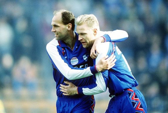 Uwe Stöver (rechts), hier mit Michael Hubner, spielte zwischen 1993 und 1995 zwei Jahre für den VfL Bochum.