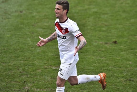 Ein Tor, zwei Vorlagen: Kevin Grund durfte sich beim 4:0-Sieg gegen Mönchengladbach II feiern lassen.