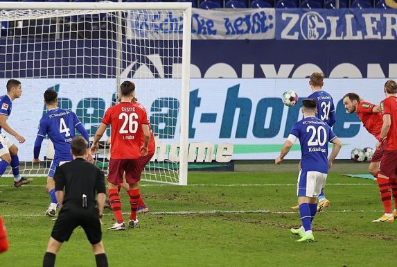 Im Hinspiel stürzte der 1. FC Köln Schalke 04 ins Tal der Tränen - ist es am Samstag andersherum?