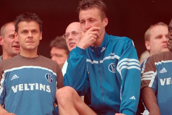 Olaf Thon und Tomasz Hajto (rechts) waren bei der Schalker Vier-Minuten-Meisterschaft am 19. Mai 2001 dabei.