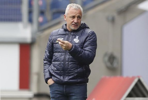 Trainer Pavel Dotchev möchte beim MSV Duisburg einiges verändern.