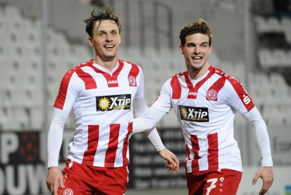 Marcel Platzek (links) und Kevin Grund kommen am Mittwochabend mit dem 1. FC Bocholt an die Hafenstraße zu ihrem Abschiedsspiel.