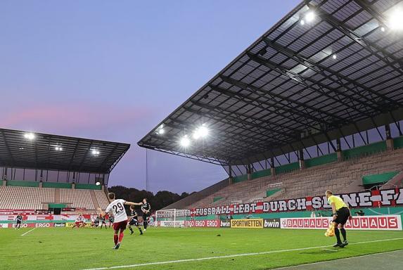 RWE: Noch mehr Fans gegen Straelen erlaubt