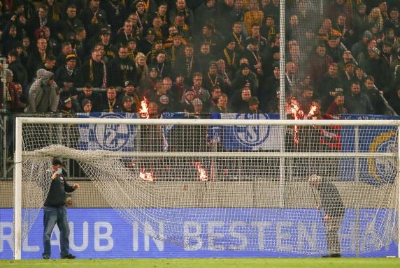 Schalke: Das hatte es mit der Supportersclub-Fahne auf sich