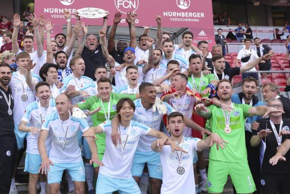 Schalke: Aufstiegsfeier auch live im Internet zu sehen