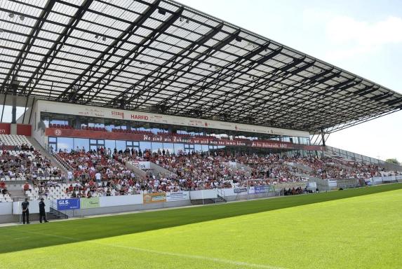 RWE: Riesen-Euphorie in Essen - 3000 Fans beim Training