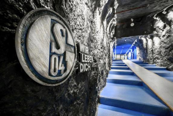 Schalke präsentiert neues Heimtrikot nach Ausrüster-Wechsel