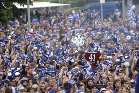 Ticketverkauf: Das müssen Schalke-Fans jetzt wissen
