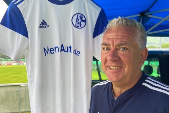 Schalke: Fans begeistert vom Trikot - Online-Shop ging down