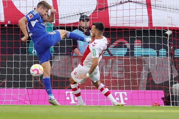 Niederlage in Köln: Schalke hadert bei der Bundesliga-Rückehhr mehrmals mit dem VAR
