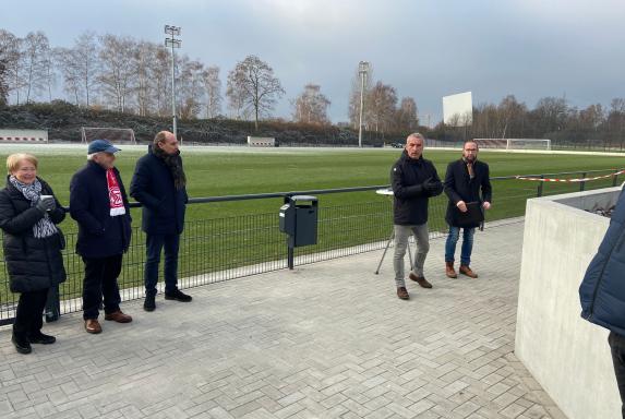 RWE: Vor Testspiel – Trainingszentrum wird symbolisch eingeweiht