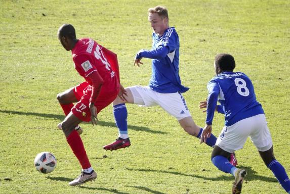 Schalke II: Nach 1:4! Aufbauende Worte für Profi Niklas Tauer 