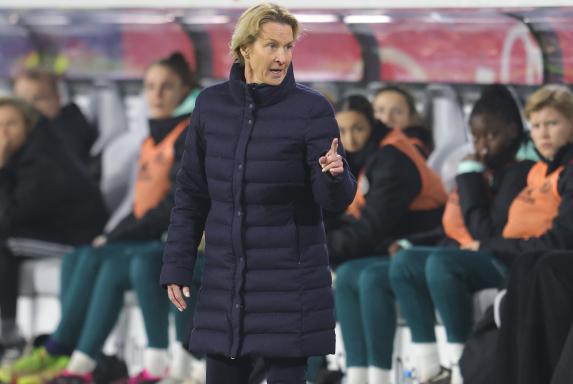 DFB-Frauen: Medien: Bundestrainerin Voss-Tecklenburg verlängert Vertrag