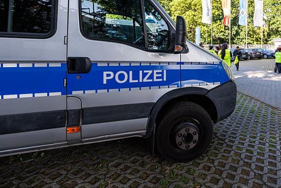 Kreisliga A: Zuschauer würgt Linienrichter - Polizei sucht Hinweise