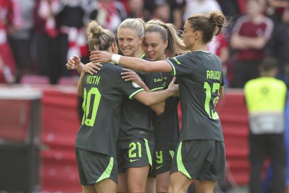 Frauen: VfL Wolfsburg triumphiert im DFB-Pokal