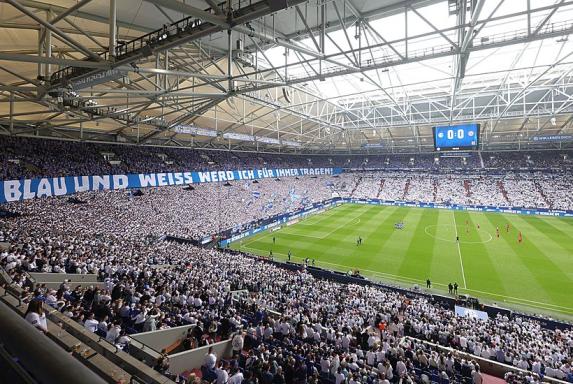 DFB bewirbt sich um Europapokal-Endspiele - Schalke-Arena ein möglicher Ort