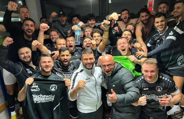 Bezirksliga: Große Kulisse sieht sechs Tore im Spitzenspiel und Bottroper Derby