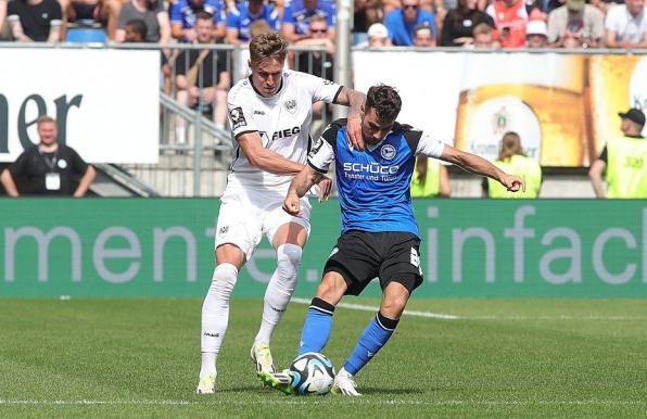 Im ersten Aufeinandertreffen der Saison setzte sich Arminia Bielefeld mit 4:0 gegen Preußen Münster durch.