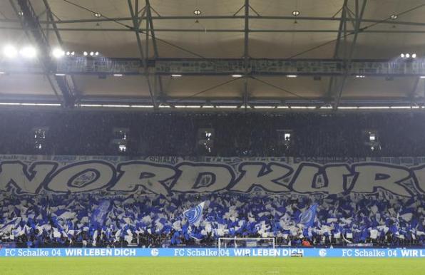 Gibt es gegen den HSV eine Choreografie der Schalker Fans?