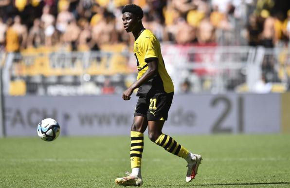  Hendry Blank spülte Borussia Dortmund eine stolze Millionen-Summe in die Kasse. 