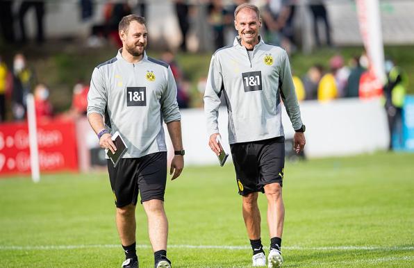Bei Borussia Dortmund arbeiteten René Maric (l.) und auch Alexander Zickler in der Saison 2021/22 als Co-Trainer unter Marco Rose.

