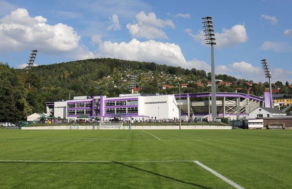3. Liga: Nach Millionen-Minus - Erzgebirge Aue senkt Etat um weitere 500.000 Euro