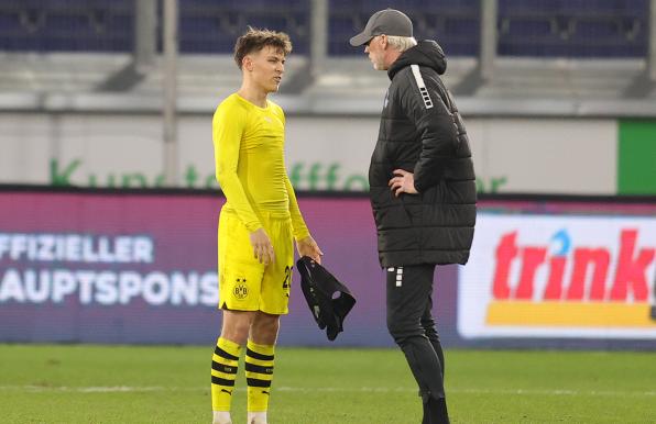 Julian Hettwer (l.) war nach der Niederlage von Borussia Dortmund II bedient.