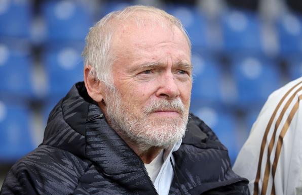 VfL Bochum: Trainer-Entscheidung Montag, Kuntz oder Gerland als Nachfolger genannt