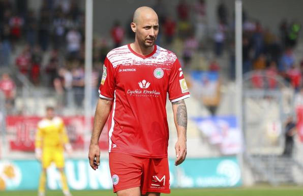 Tanju Öztürk bleibt bei Rot-Weiß Oberhausen.