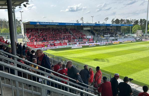 Auch rund 2000 RWE-Fans konnten der Mannschaft in Sandhausen nicht helfen.