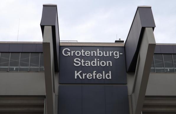 Die Krefelder Grotenburg hofft auf die Regionalliga in der Saison 2024/2025.