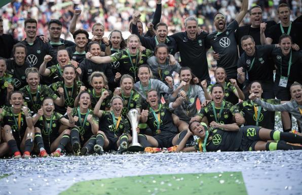 Die Frauen des VfL Wolfsburg haben den DFB-Pokal gewonnen 