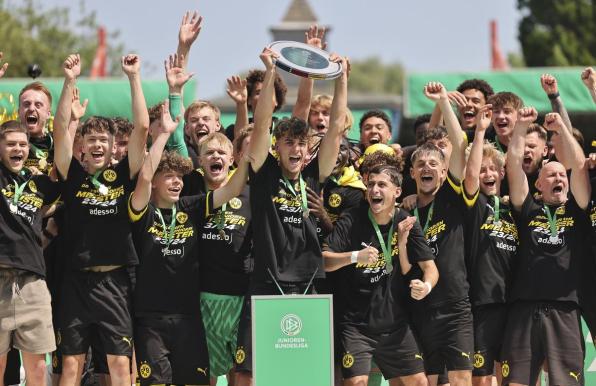 Die U17 von Borussia Dortmund ist Deutscher Meister.