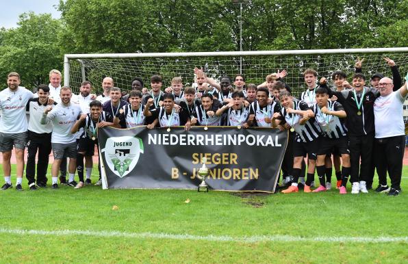 Gladbach gewann den Niederrheinpokal bei der U17. Im Finale gab es einen Sieg gegen RWE. 
